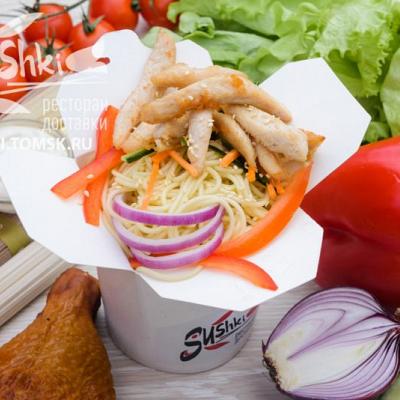 РИСОВАЯ ЛАПША С КУРИЦЕЙ