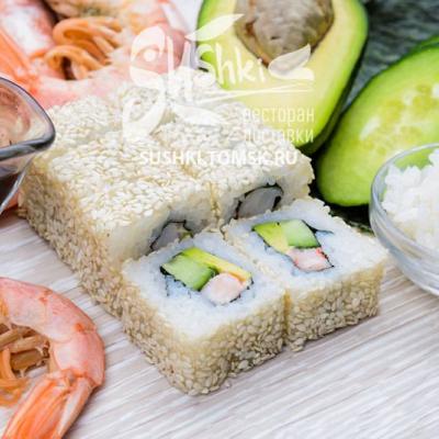 РОЛЛ КАЛИФОРНИЯ С КУНЖУТОМ